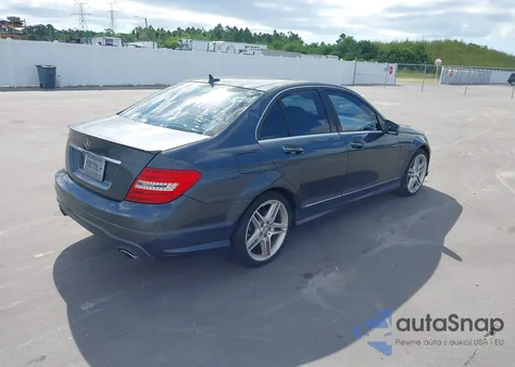 2013 Mercedes-Benz C 350 Sport from USA, damaged, VIN WDDGF5HB3DA758310
